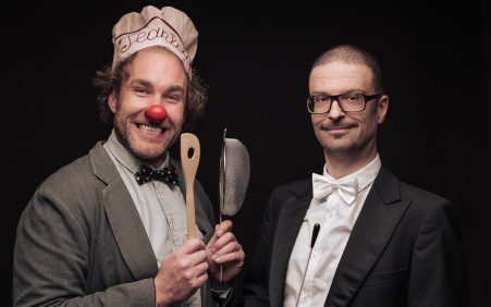 Clown Jeanloup und Dirigent Stephan Hodel